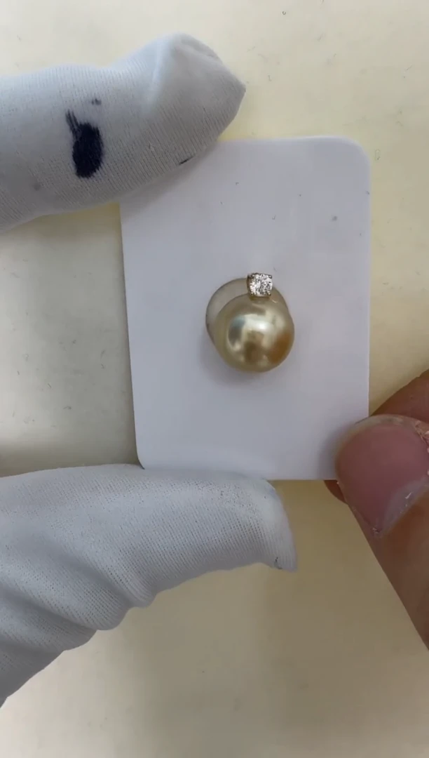 【闪购商品】海水珍珠吊坠(不含链)未镶嵌有瑕疵B12