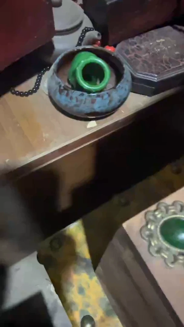 木闪电购链接精品摆件半只