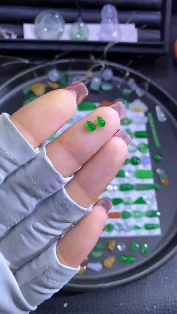 未镶嵌挂件翡翠葫芦
