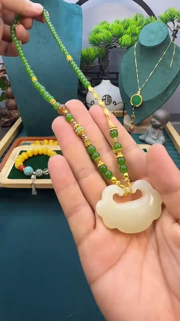 和田玉14K金镶嵌颈饰X21