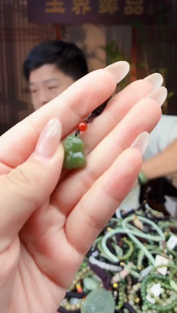 颈饰未镶嵌和田玉多样性发货拍一发一