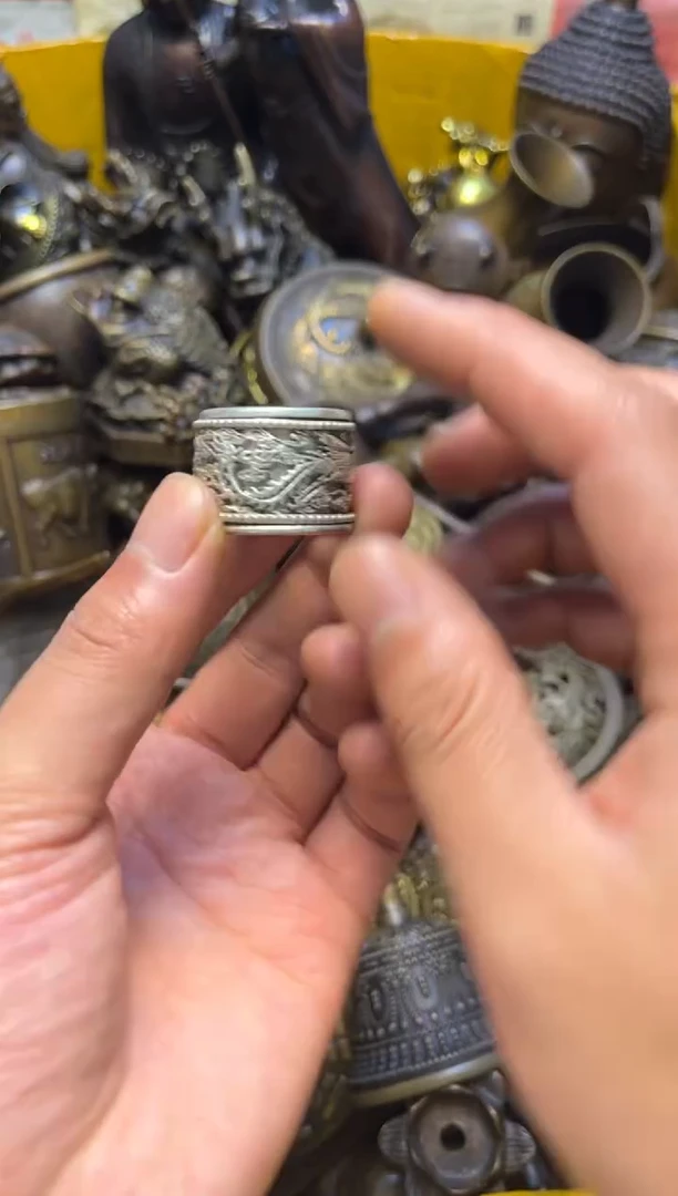 精美铜器，点击下单