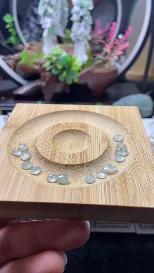 散珠翡翠缅甸天然A货翡翠