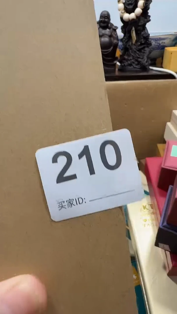 石英石铁合金?精美手手链链一个