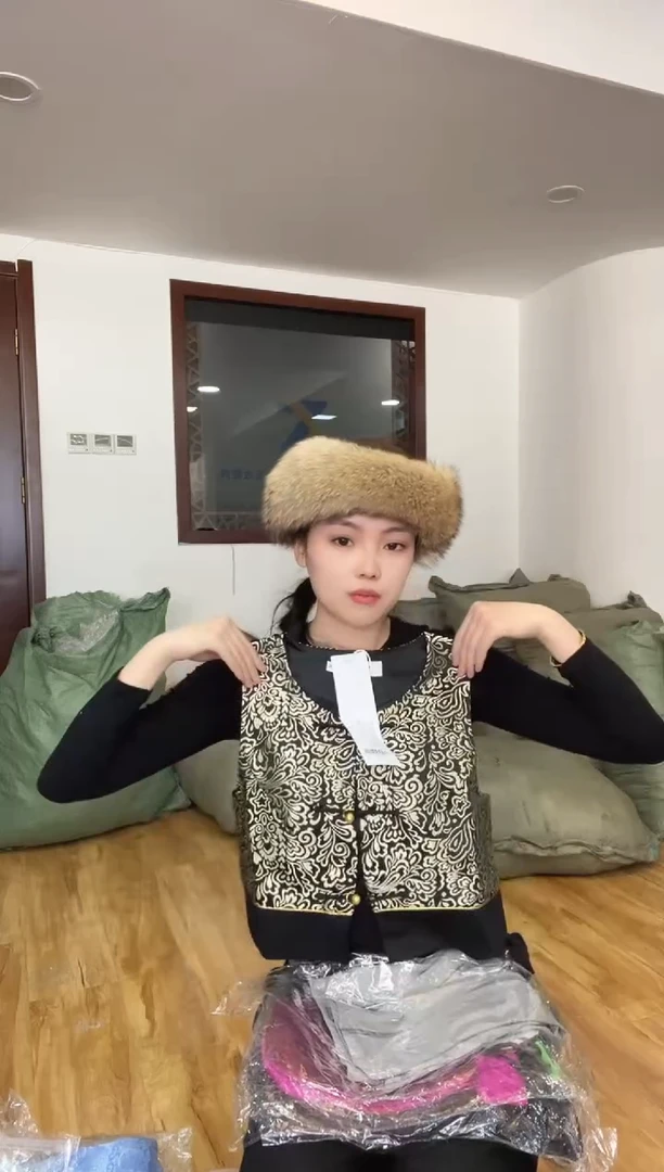 2XL码    125-135斤    马甲