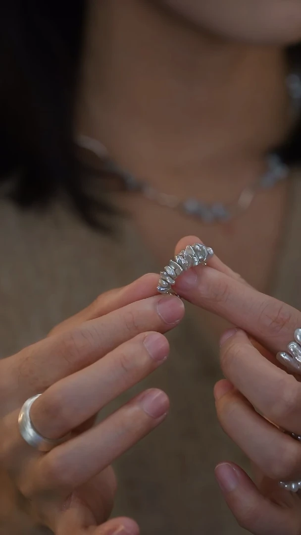 未镶嵌淡水珍珠戒指蓝光叠孔碎银戒指