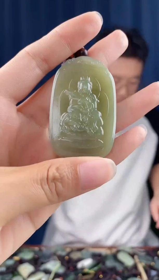 未镶嵌和田玉挂件拍一发一，多样性发货