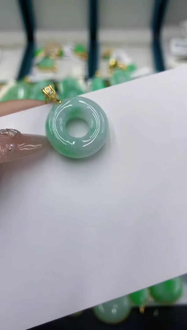 颈饰未镶嵌翡翠111111