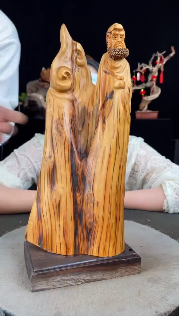 【闪购商品】柏木（崖柏）其他手工摆件,先抢先得!