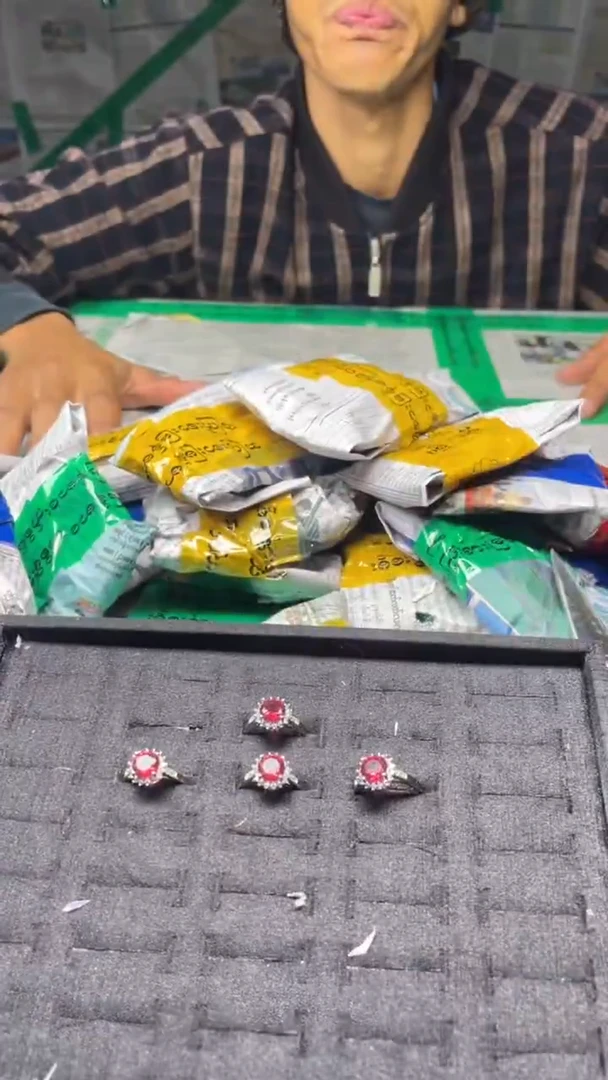 林子收货时尚戒指X01