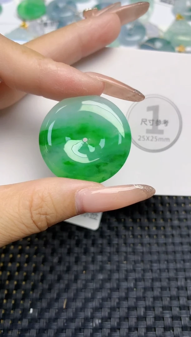 颈饰未镶嵌翡翠天然缅甸A货翡翠百元以上9元证书费自理