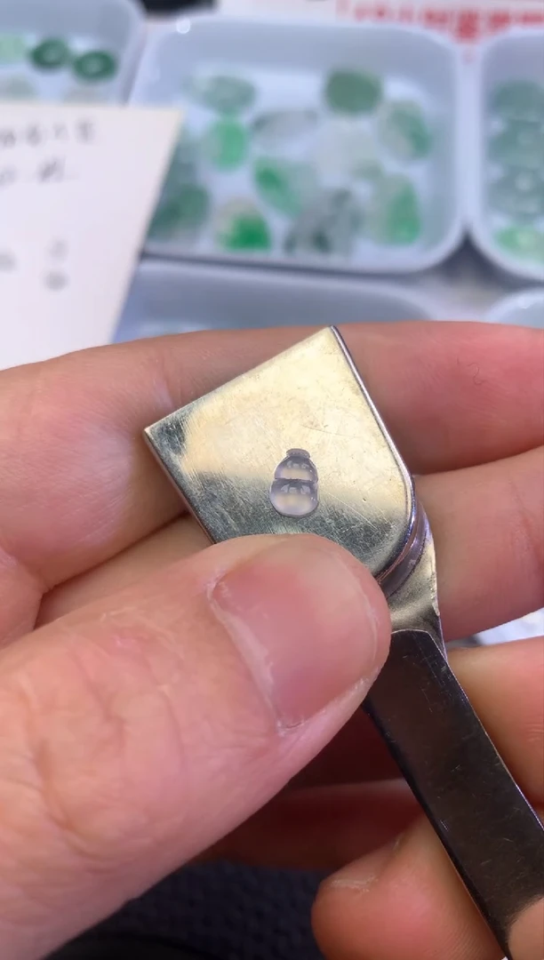 【闪购商品】定制翡翠未镶嵌葫芦