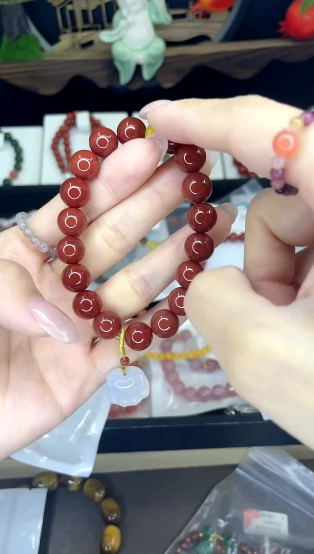 【闪购商品】南红玛瑙手链合金南红手链
