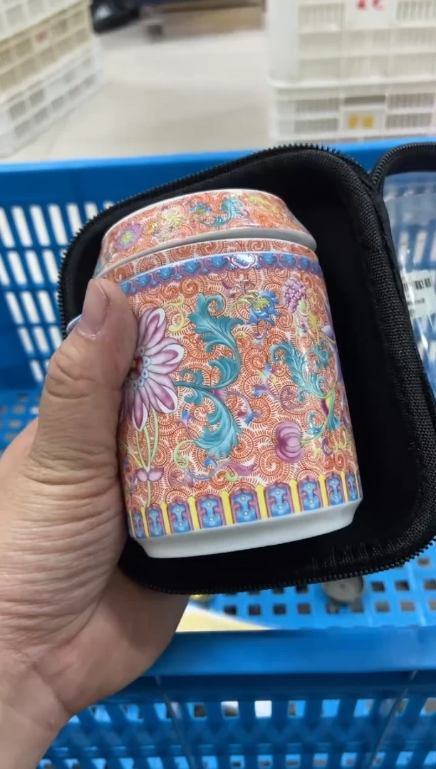 杯无运费险有瑕疵的摄影的产品有使用过的痕迹有点脏介意勿拍