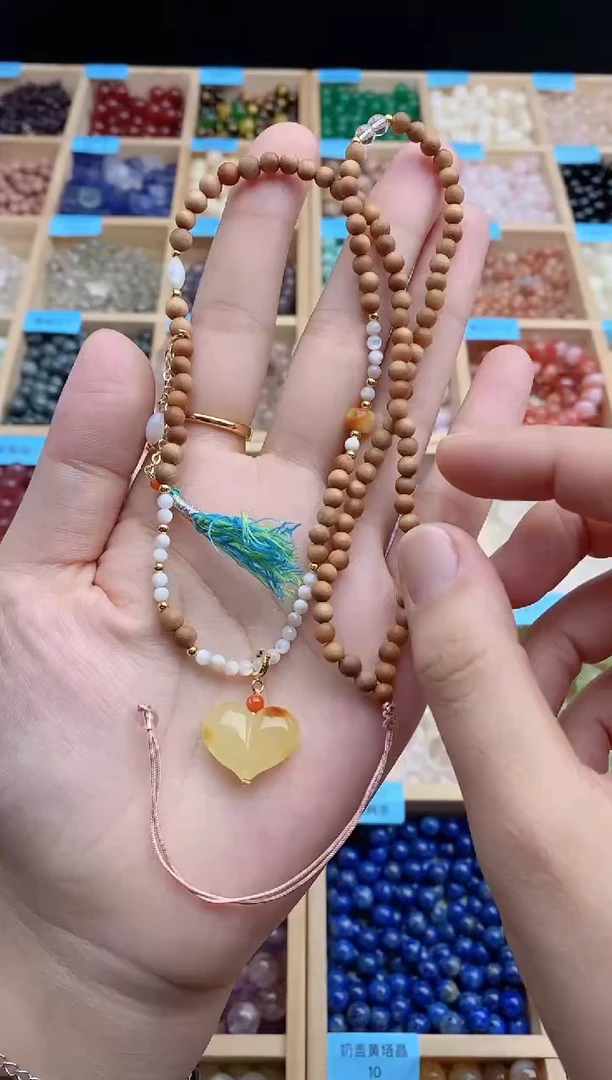 蜜蜡项链未镶嵌爱心蜜蜡随机发一