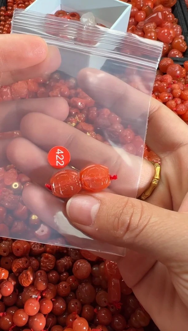 【闪购商品】南红玛瑙颈饰未镶嵌1