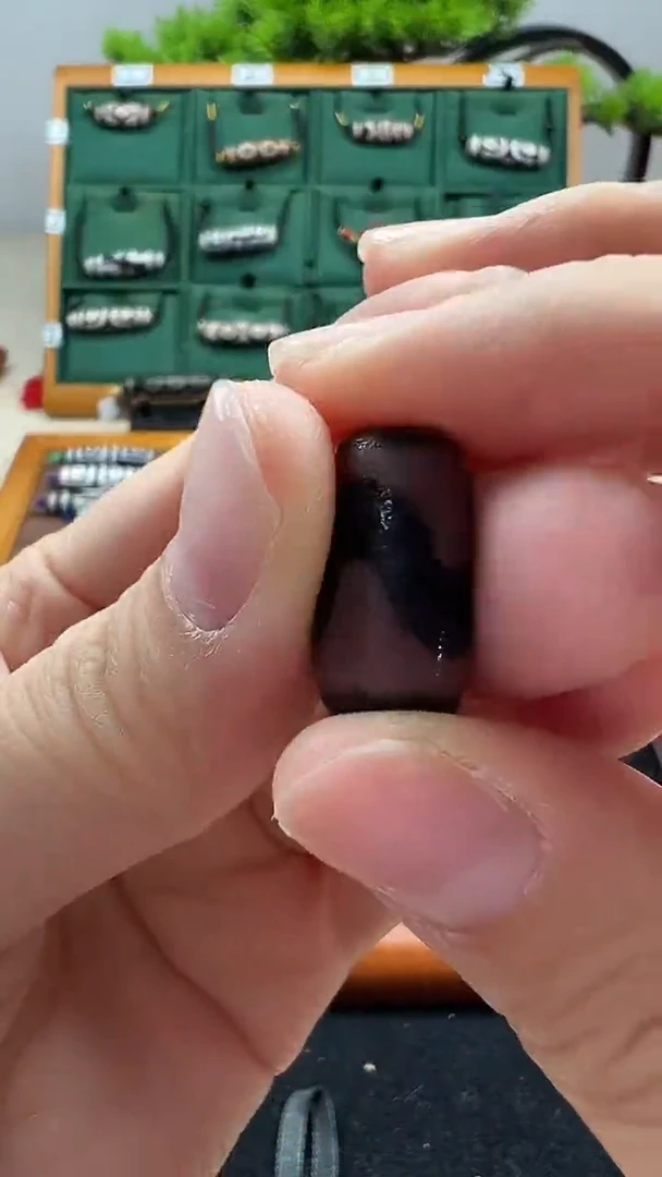 玛瑙/玉髓（覆膜）颈饰未镶嵌150（微瑕随机发货）