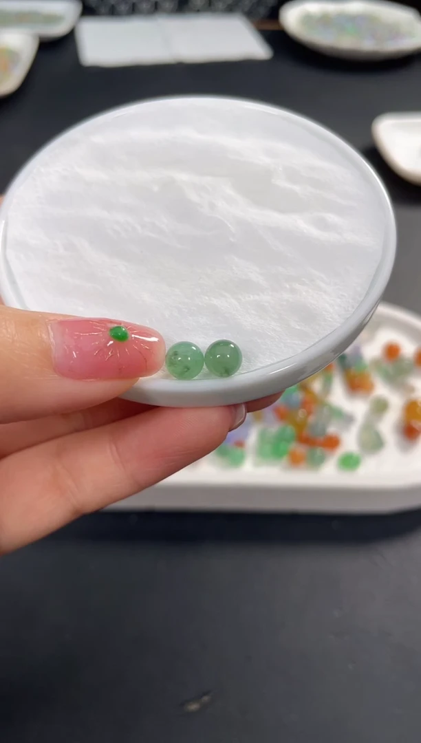 颈饰未镶嵌翡翠花*木啊A117