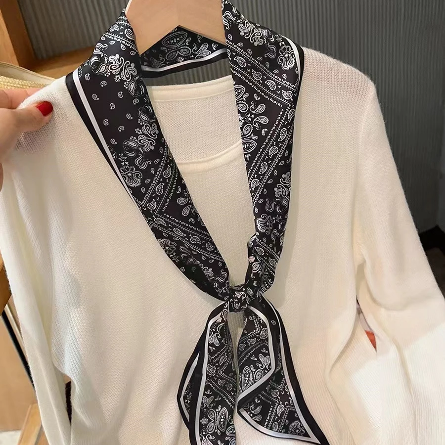 时尚气质腰花果大气丝巾