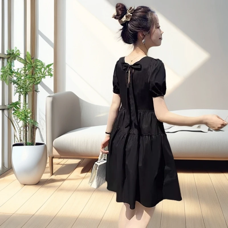黑色连衣裙女夏季新款高腰遮肚子方领小黑裙减龄短款小个子a字裙