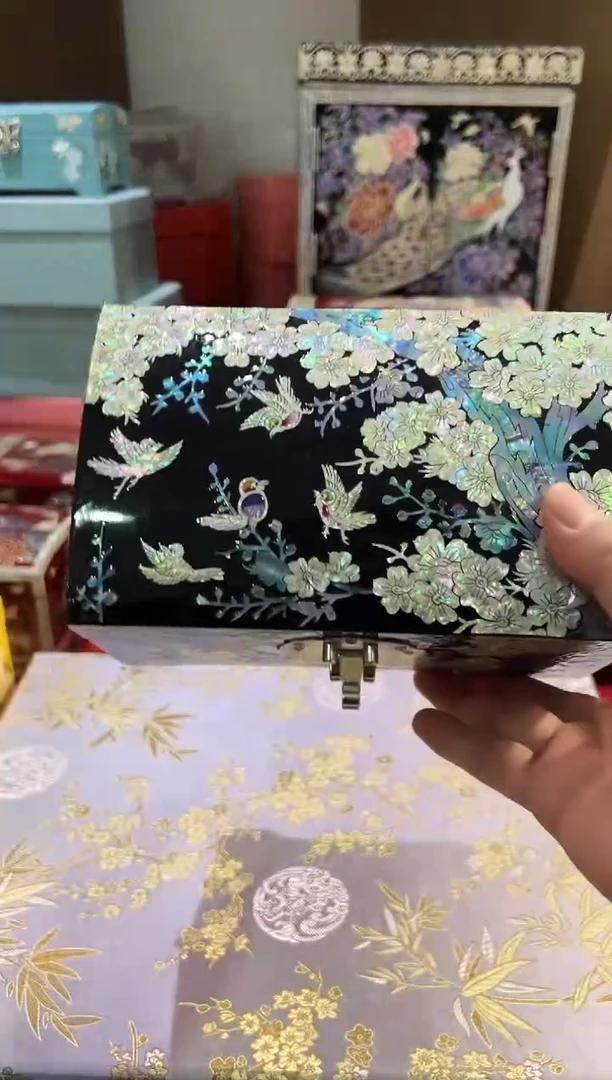 老款鱼锁绒布底·微瑕·弘贝雅螺钿漆器文化馆