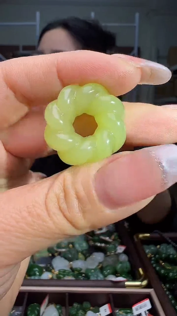 颈饰未镶嵌和田玉（多样性发货.发其一）11.20.14