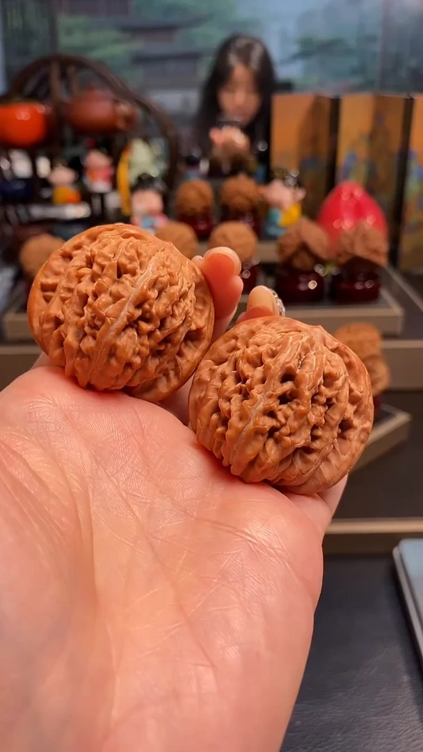 【闪购商品】文玩核桃把件A 901四座楼41尺