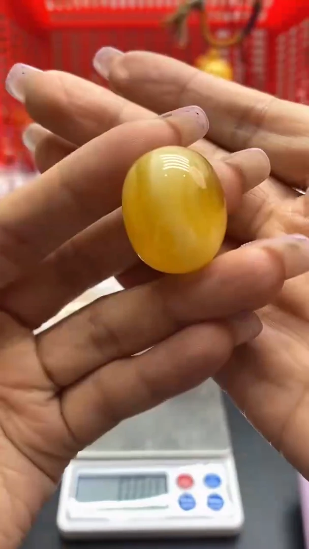 琥珀未镶嵌珠宝奇石2288