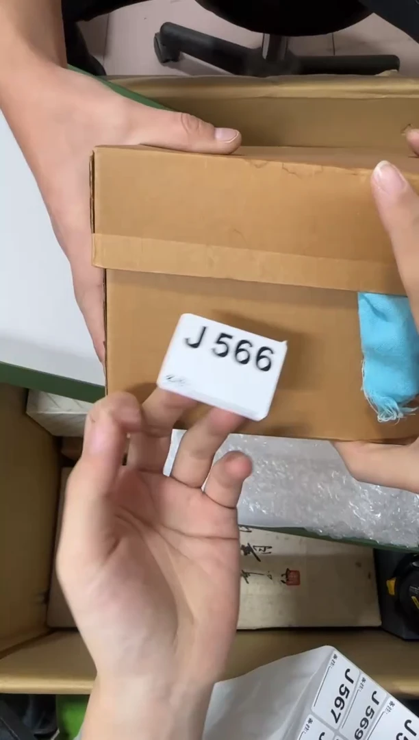 千***河566...中古產品謹慎參拍