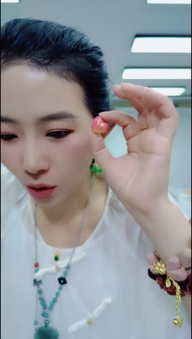 1991粉色大漆爱心