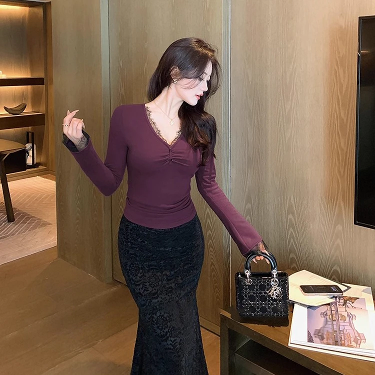 修身型蕾丝长袖V领拼接喇叭袖T恤修身内搭气质上衣8321