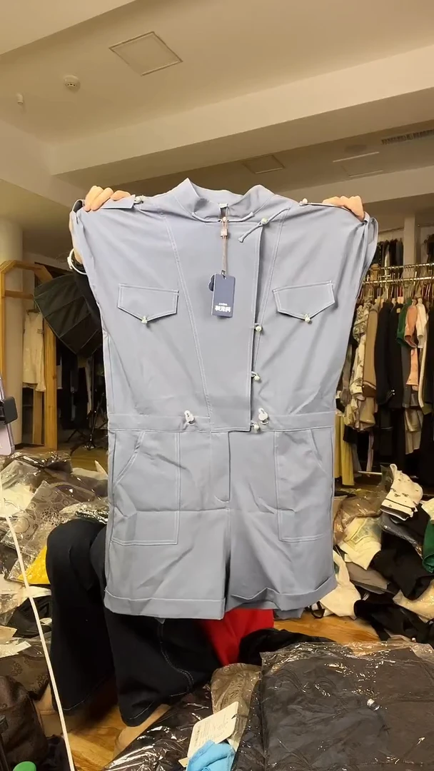 连体衣       M码       80-110斤（福利）