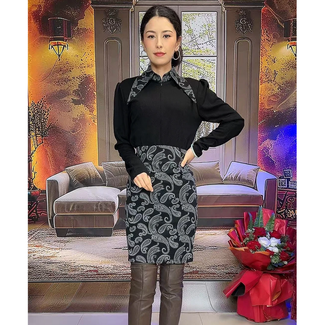 2025时尚爆款两件套套装气质网红显瘦设计师秋季长袖秋冬提花