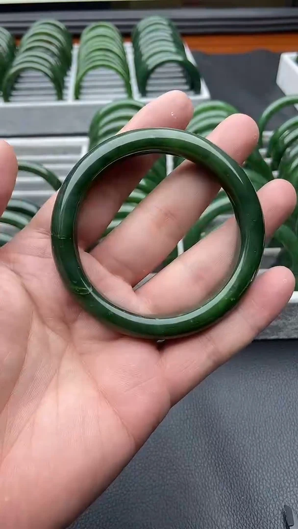 未镶嵌手镯和田玉（碧玉）06-58.7