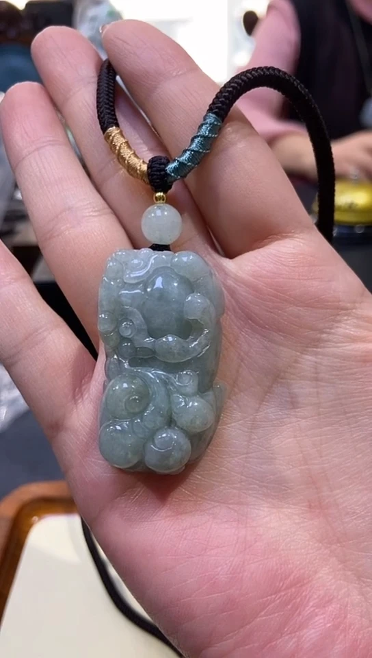 【闪购商品】翡翠颈饰未镶嵌吊坠