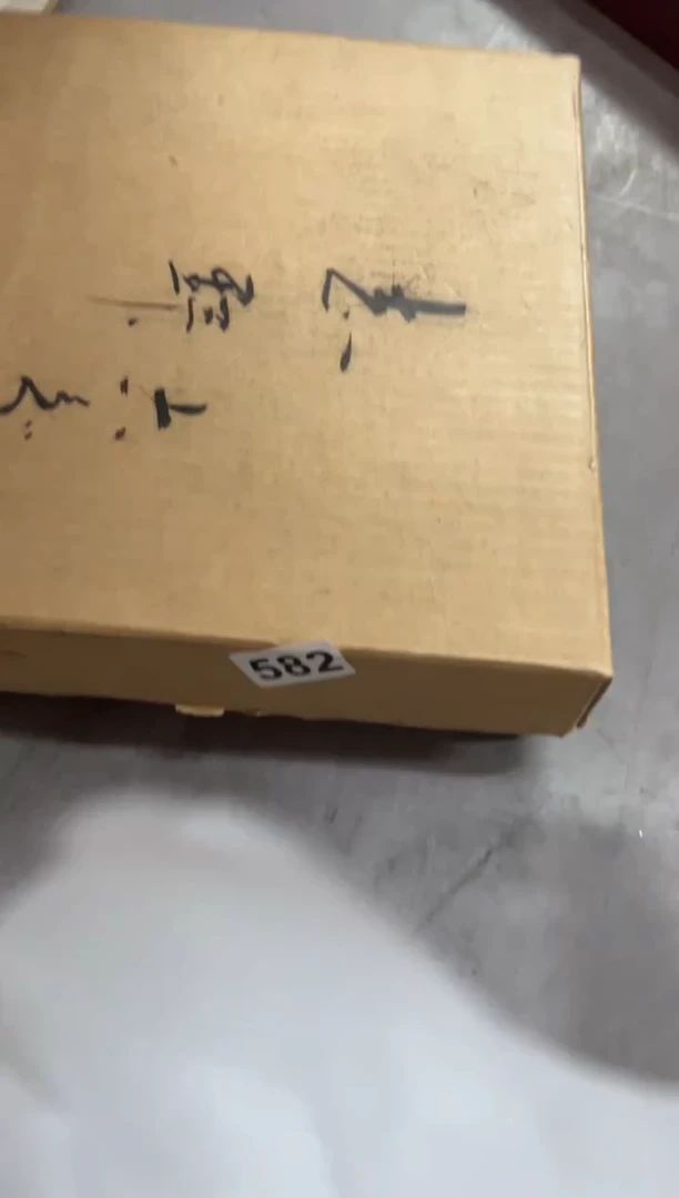 ?**儿582中古商品谨慎参拍