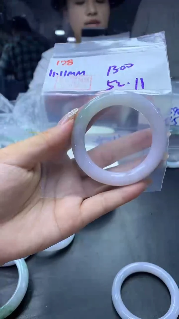 未镶嵌定制翡翠128手镯52+1300元+拍一发一