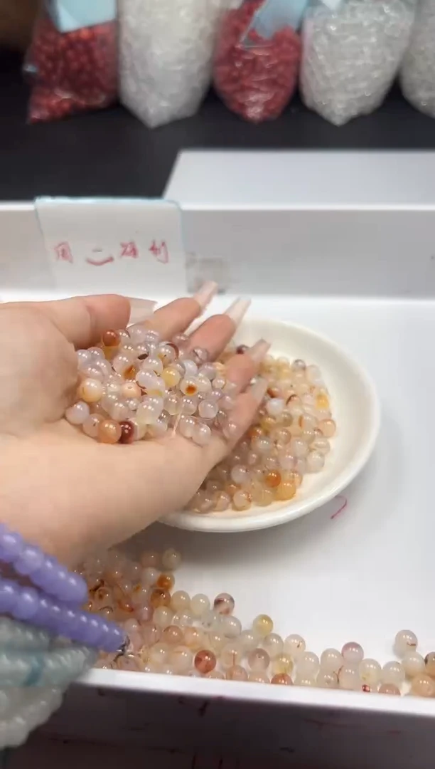 颈饰未镶嵌南红玛瑙w939冰飘南红6mm*50颗
