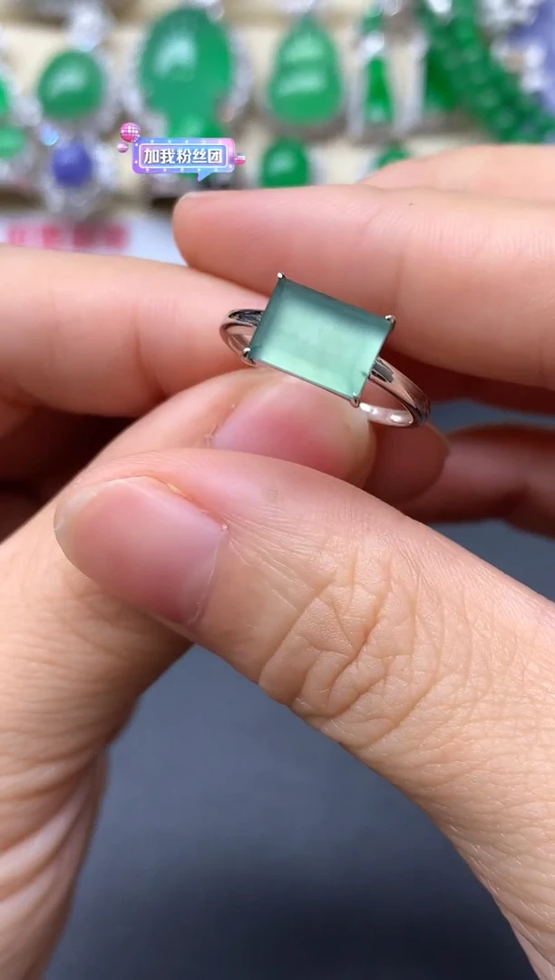 18K金镶嵌戒指翡翠390-中国好珍宝