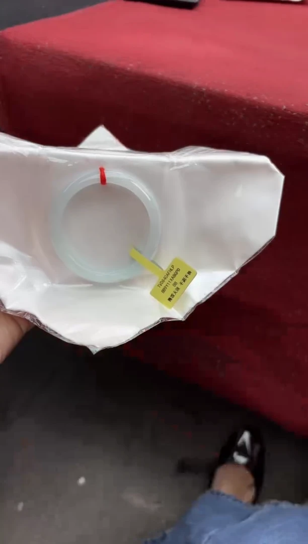未镶嵌手镯翡翠翡翠手镯1