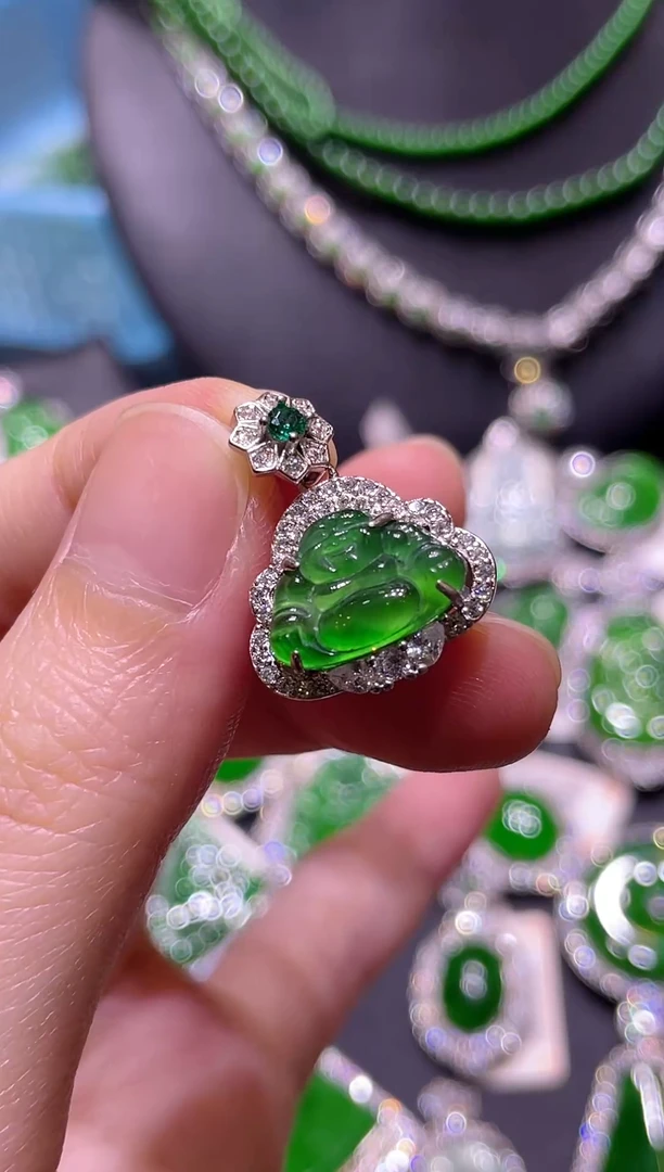 吊坠(不含链)未镶嵌翡翠天然A货翡翠