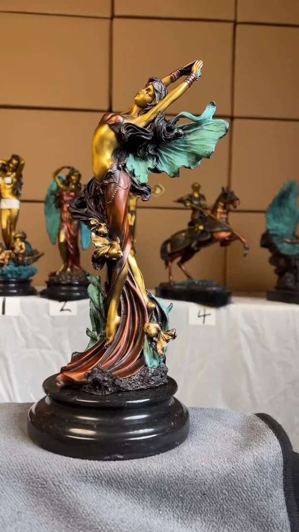 y*n精铜材质精美雕塑