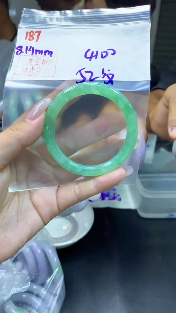 定制翡翠未镶嵌187手镯52纹+4100元+拍一发一