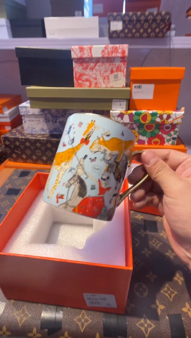 塑料马克杯  H390