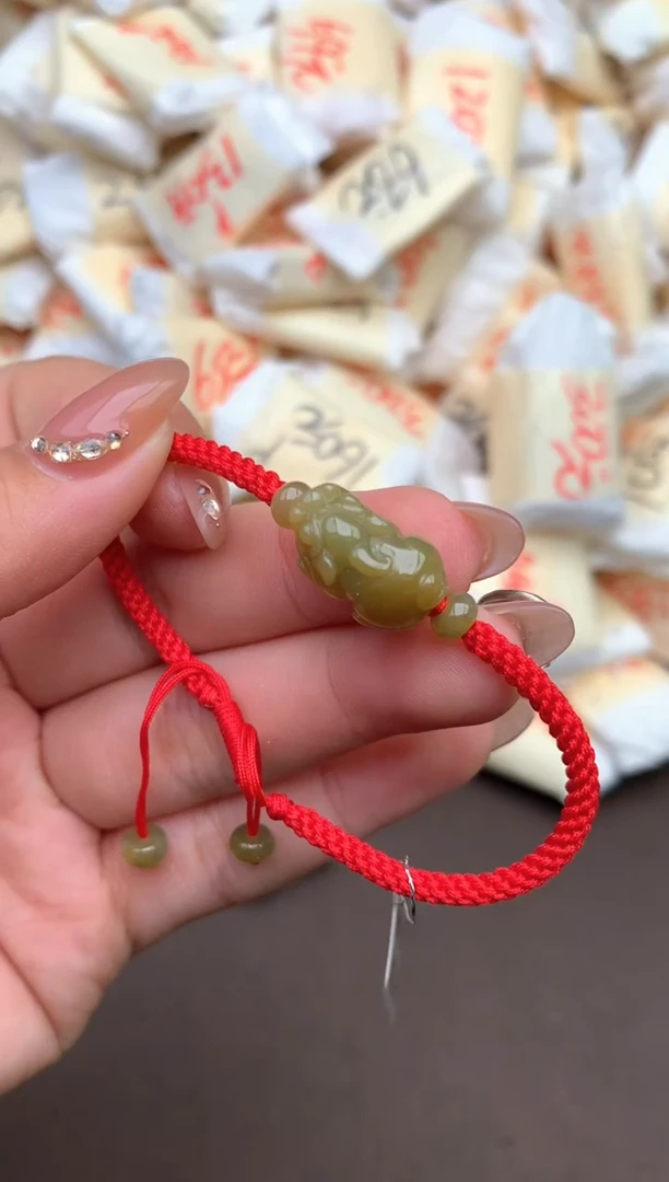 【闪购商品】翡翠手绳未镶嵌——