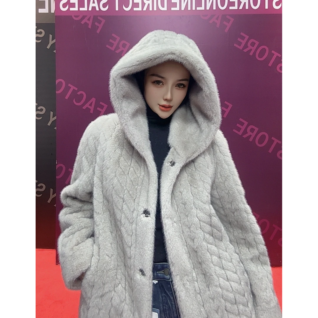 563气质毛毛外套女时尚轻奢冬季设计师皮毛一体宽松加厚带帽