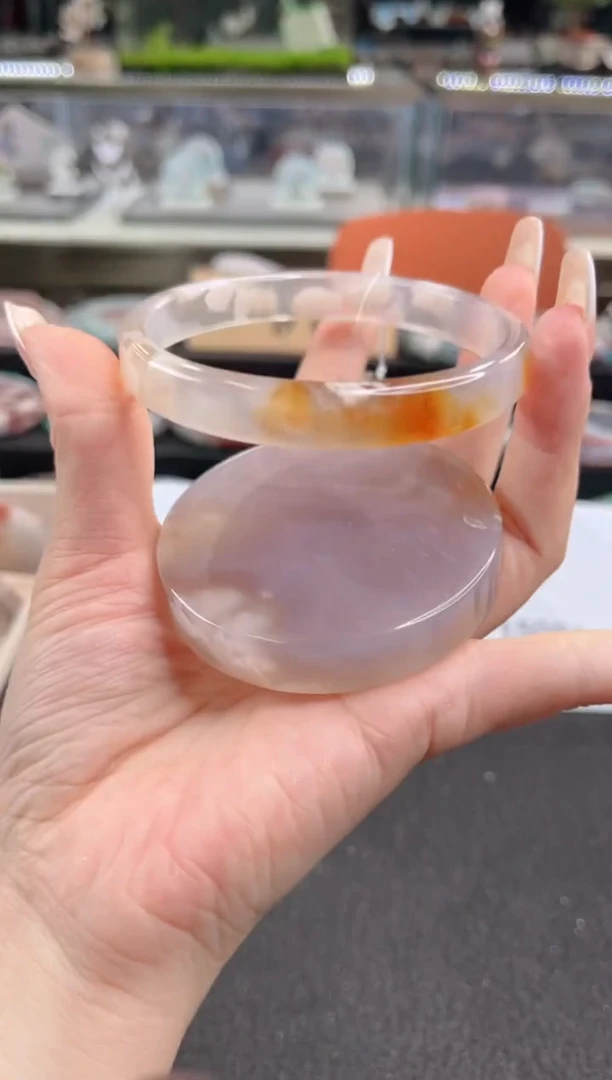 未镶嵌手镯石英质玉68圈口（赠品镯心）6376767