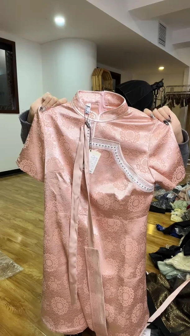 L码        105-115斤  连衣裙