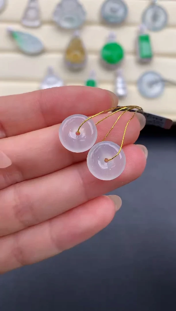 【闪购商品】翡翠颈饰未镶嵌D699