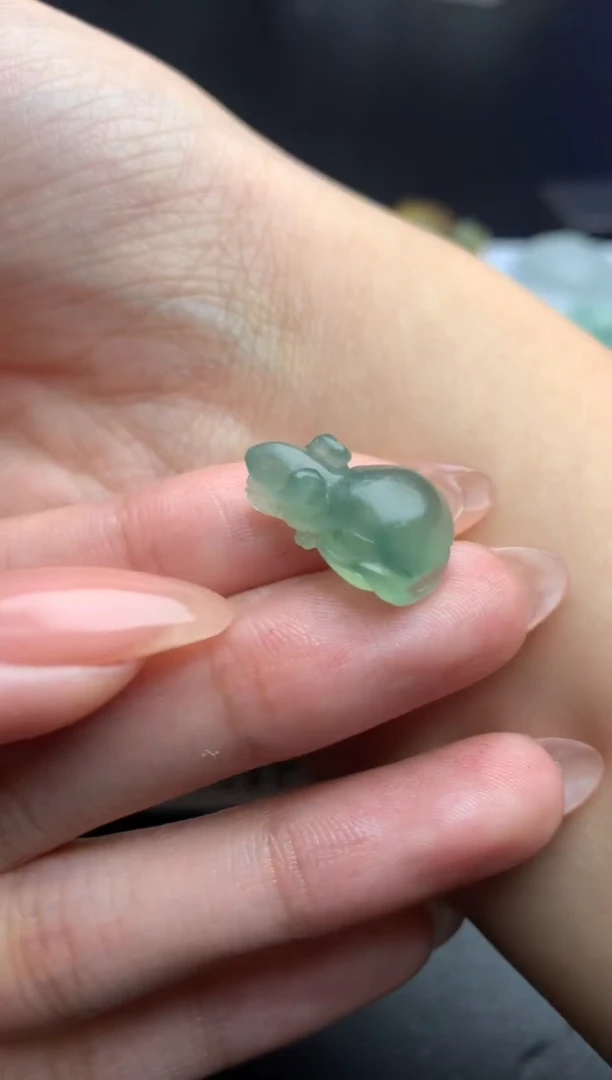 【闪购商品】定制翡翠未镶嵌毛货